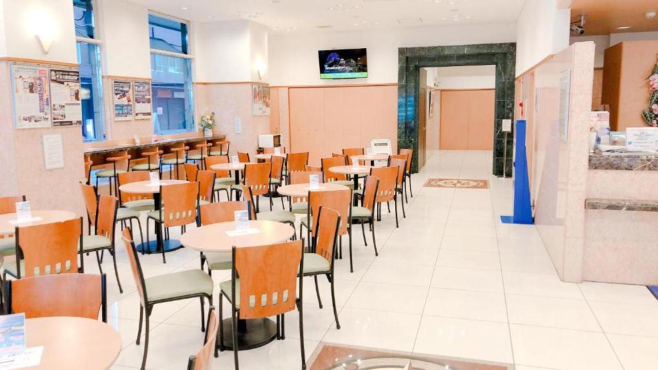 Toyoko Inn Osaka Hankyu Juso-Eki Nishi-Guchi No.1 Екстер'єр фото