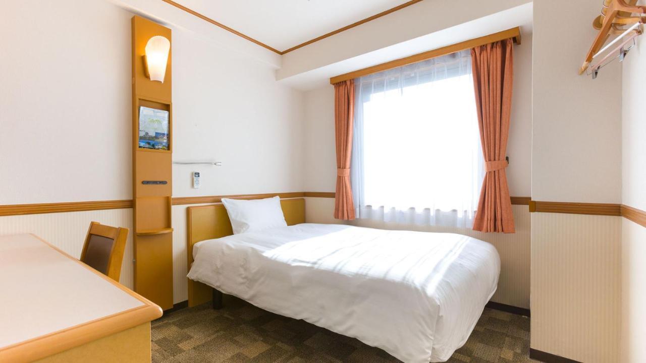 Toyoko Inn Osaka Hankyu Juso-Eki Nishi-Guchi No.1 Екстер'єр фото